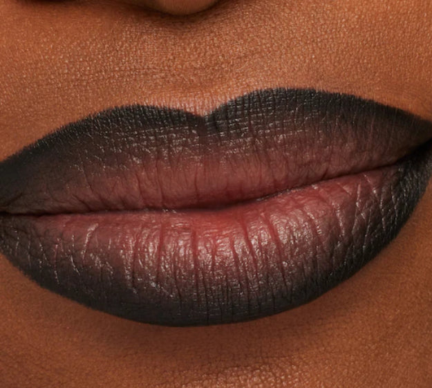 Kiss Me Black Lip Liner Pencil