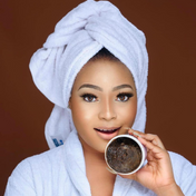 Customized Glowing Black Soap