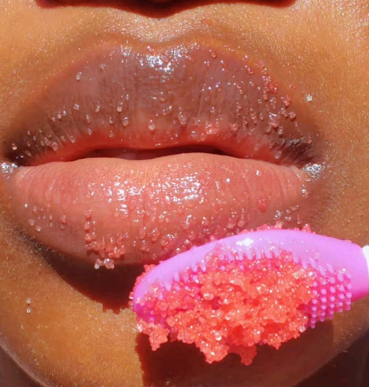Lip Scrubber