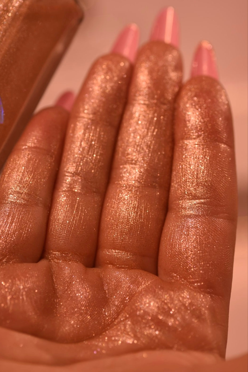 Island Glow Gold Coast Liquid Illuminator (4oz)